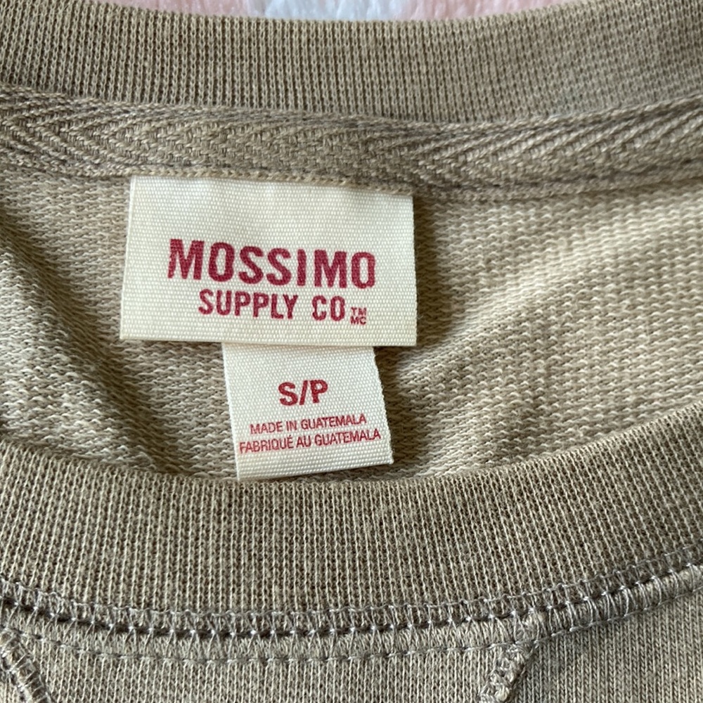 Sweatshirt - Picture 2 of 3